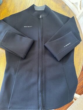 Seaskin Black Front-Zip Neoprene Wetsuit Jacket